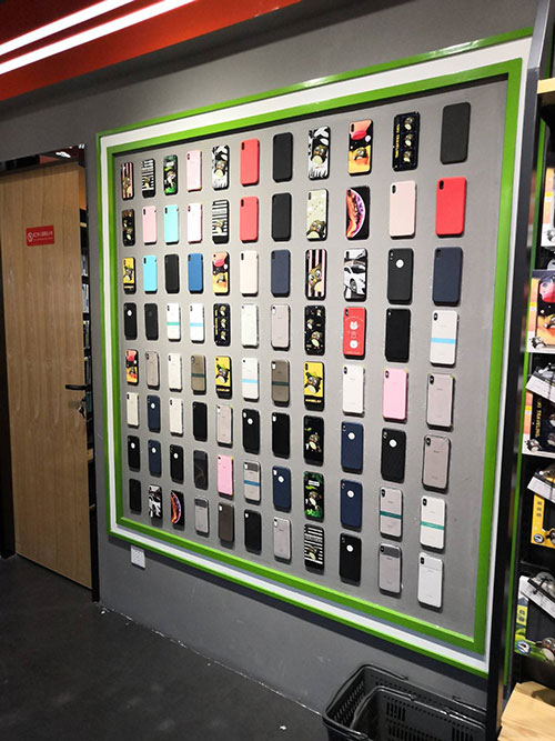 Mobile phone case sample exhibition hall